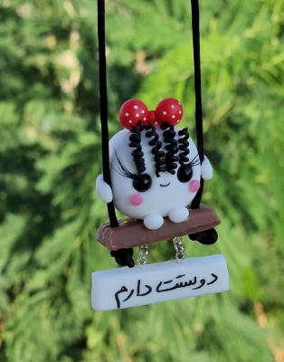 تصویر  آویز قند مژه دار