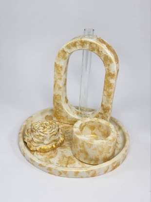 تصویر  ست گلدان و جا شمعی و جا عودی طلاکوب