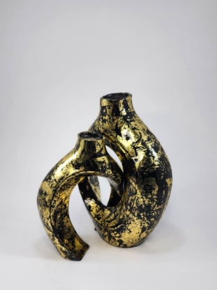 تصویر  دکوری تو دلی مشکی بزرگ