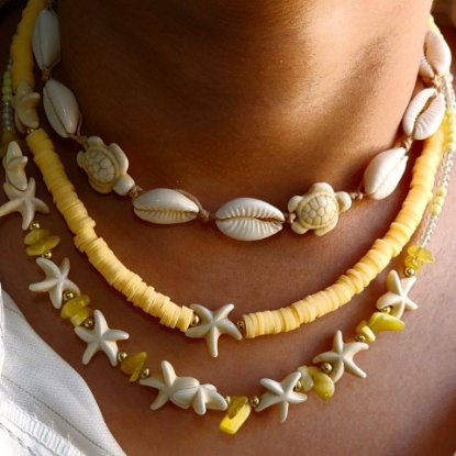 تصویر  گردنبند صدفی فیمو زرد